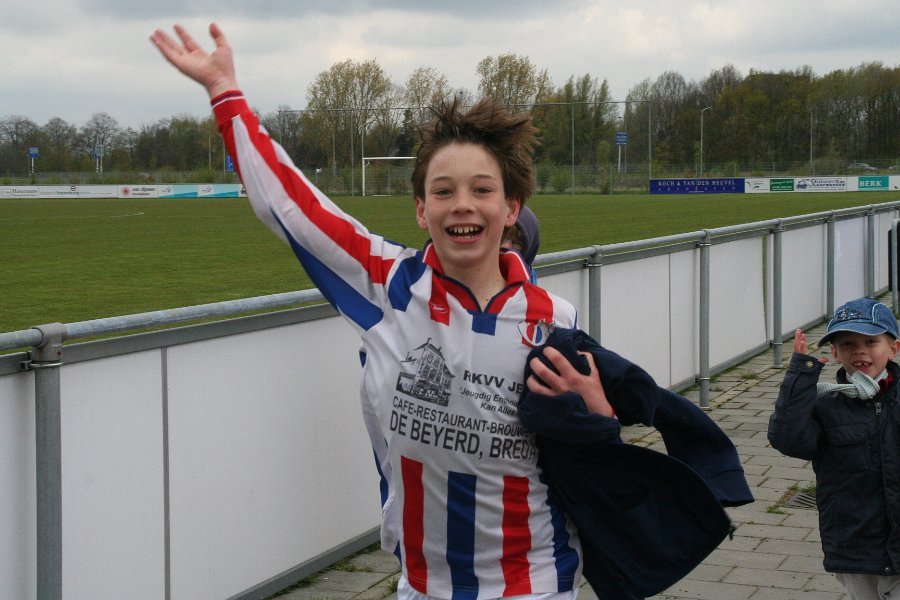 voetbal21042012 068